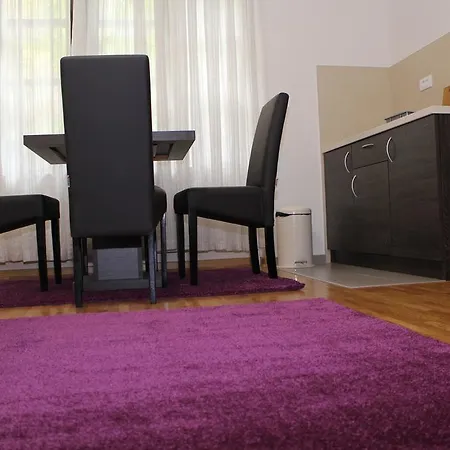 Penzion Wake Up And Bělehrad